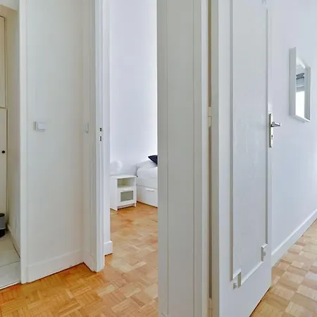 Welcome To Camelia House Apartment