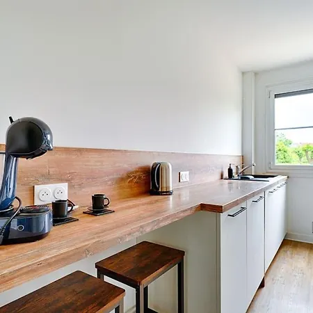 Welcome To Camelia House Apartment *